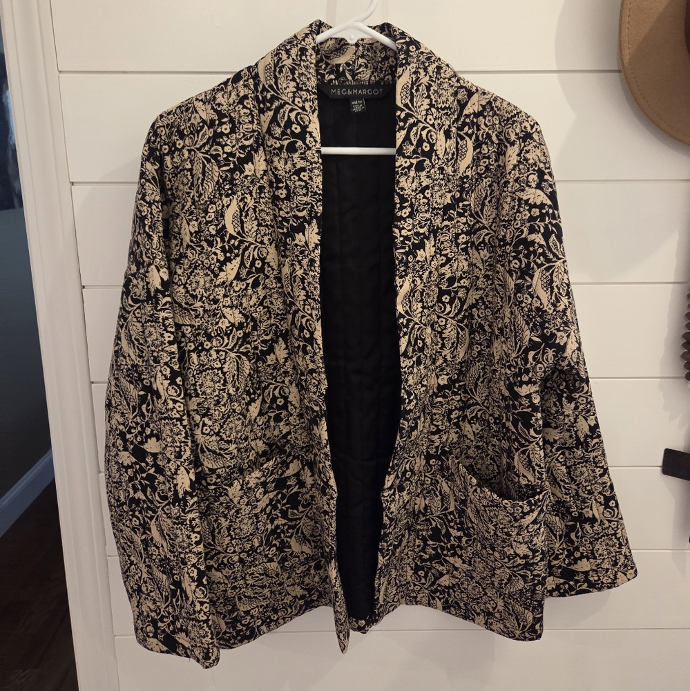 Margot Black and Cream Patterned Blazer